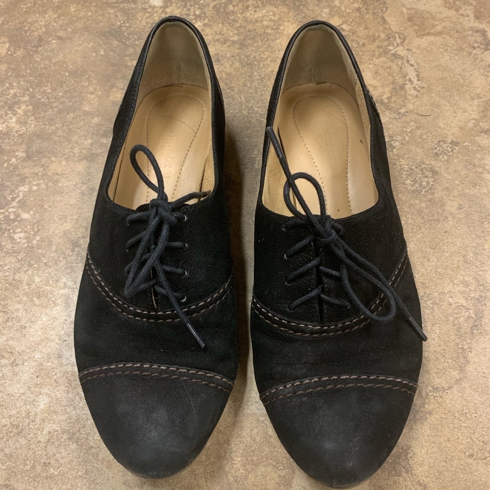Naturalizer Flats
